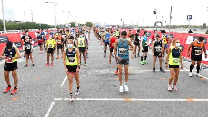 Carrera con protocolo anti covid / Twitter