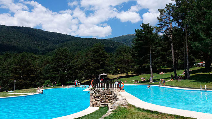 Abren las piscinas de Las Berceas en Cercedilla / Telemadrid