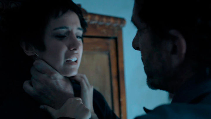 Un hombre intenta asesinar a Omar y a Edurne en la pensión en la que se refugian en Madrid / Telemadrid