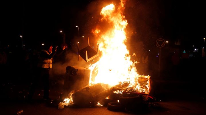 Hogueras de taxistas antes de Fitur