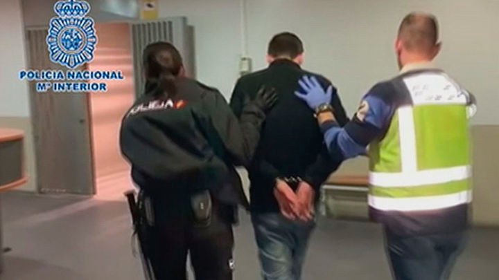 Detenido por la mujer encontrada muerta en un frigorífico en Alcalá de Henares