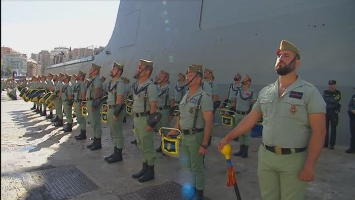 desembarco de la legión Cristo de Mena