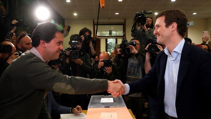 Pablo Casado ejerce su derecho al voto