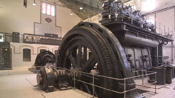 Nave eléctrica Metro de Madrid de Pacífico, actualmente fuera de servicio y que sirve como recuerdo de la historia de Madrid