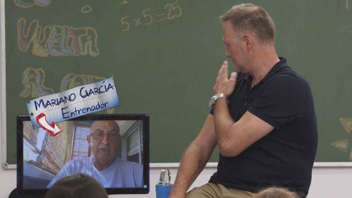 Pedro García Aguado durante la sorpresa de su entrenador