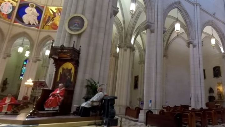 Emisión con cámara 360º desde la Catedral de La Almudena.