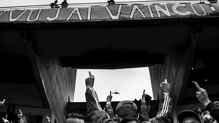 'Kho, génesis de una revuelta', ganadora de World Press Photo Story / Romain Laurendeu