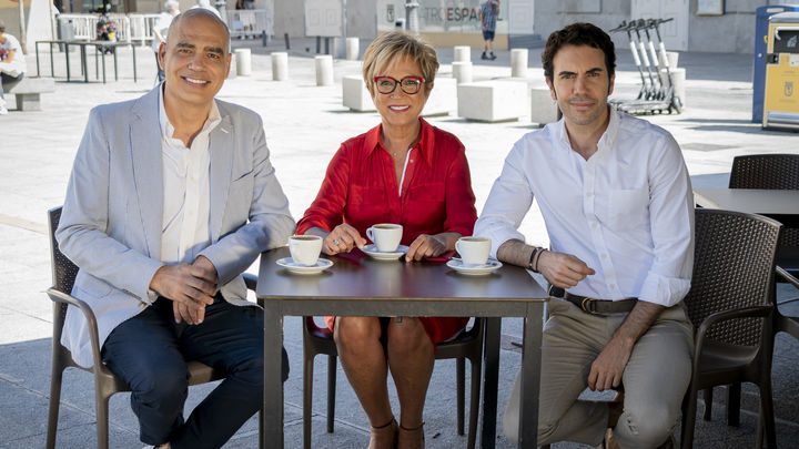 Nacho Abad, Inés Ballester y Alberto Herrera. / Comunicación Telemadrid