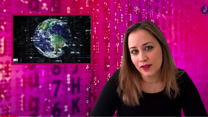 Elena habla de ciencia en su canal de YouTube / Early Universe