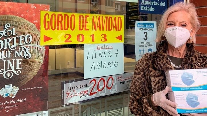 María Luisa, propietaria de la Administración de Loteria nº 18 de Leganés / TELEMADRID.ES