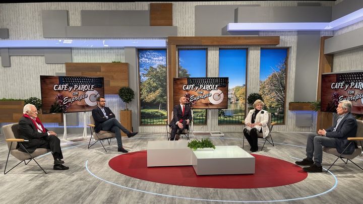 Un café y Parole especial con el Padre Ángel, Karina y Josema Yuste / Archivo