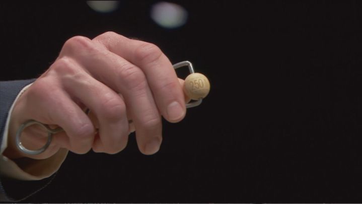 Bola del segundo premio de la Lotería de Navidad / EFE