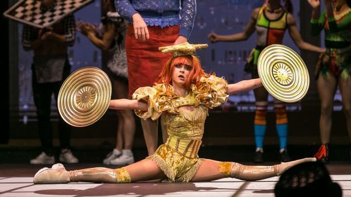 El retorno de Cometa / Circo Price