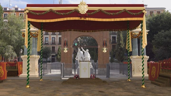 Plaza del 2 de mayo en el centenario del alzamiento / Redacción