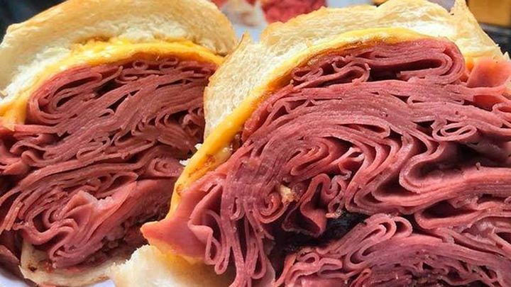 Sanduíche de mortadela / Archivo