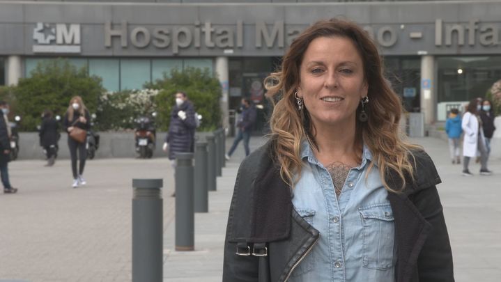 La Mari de Chambao, en el Hospital de La Paz. / Comunicación Telemadrid