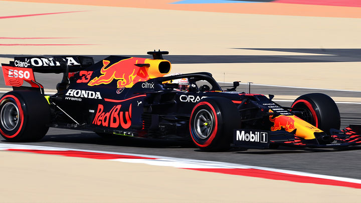 Max Verstappen / @redbullracing