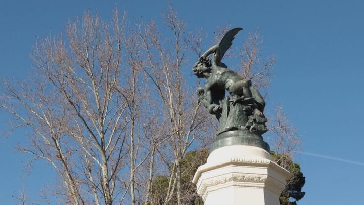 Fuente del Ángel Caído en el Parque del Retiro de Madrid / Redacción