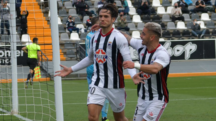 Badajoz -  DUX Inter / @CDBadajoz