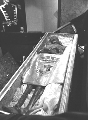 Apertura del féretro de San Isidro en el octavo centenario de su muerte / ARCHIVO REGIONAL