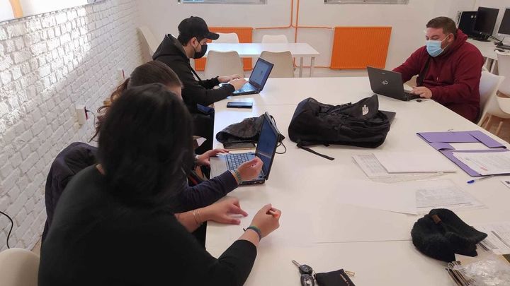 Curso de formación presencial para vendedores ambulantes en la FSG / FSG