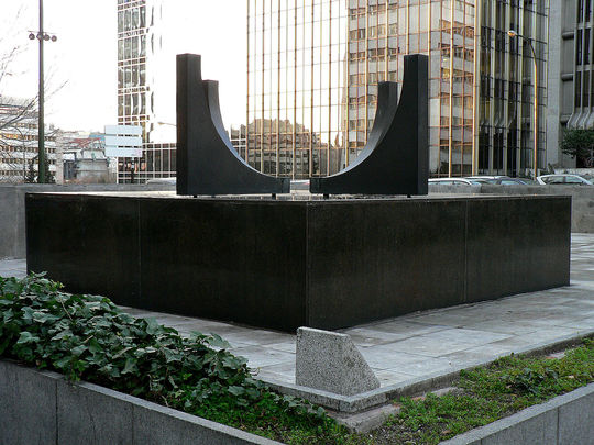 Museo de Escultura al Aire Libre de la Castellana / @madrid
