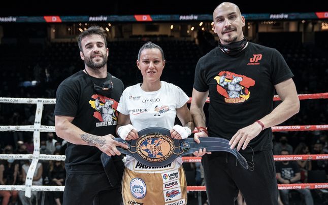 Joana Pastrana / @jpastranabox