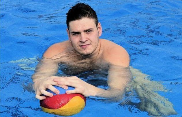 Alejandro Bustos / Twitter