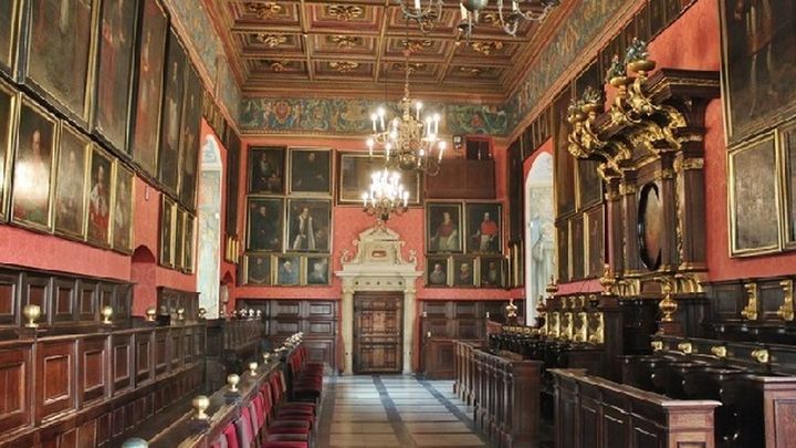 Colegium Maius / Destino Cracovia