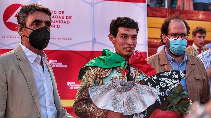 Isaac Fonseca, en el centro de la imagen / SIXTO NARANJO