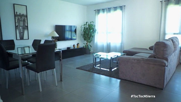Salón. Chalet de Nacho Sierra (Toc toc...¿se puede? - 34) / REDACCIÓN