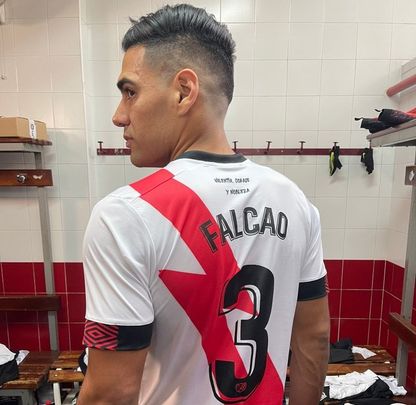 Radamel Falcao / @rayovallecano