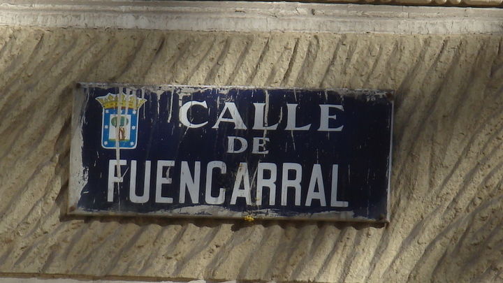 Placa de la calle de Fuencarral / Redacción