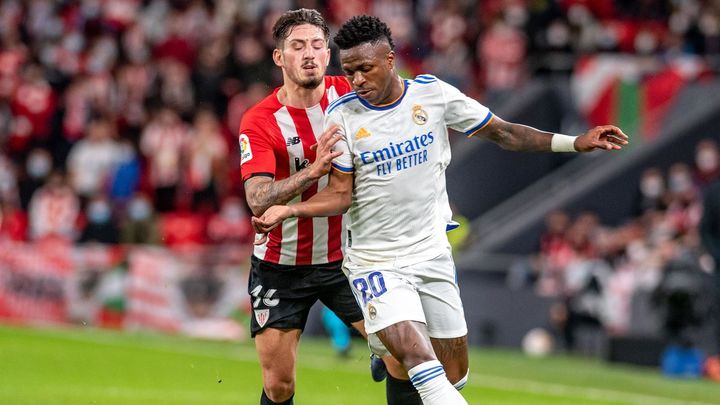 Vinicius ante el Athletic de Bilbao / EFE