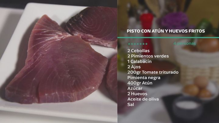 Receta de pisto con atún y huevos fritos