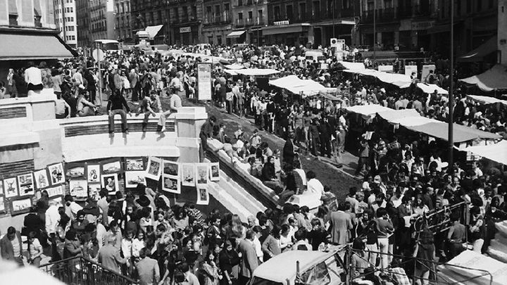 Vista de la Ribera de Curtidores, un domingo de Rastro / ARCHIVO REGIONAL