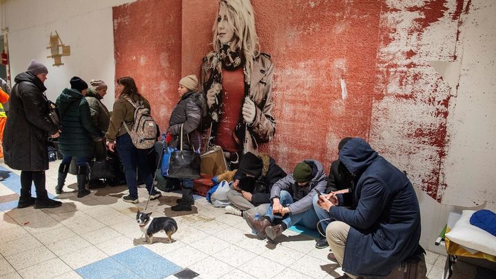 Refugiados ucranianos esperando a salir de Ucrania / EUROPA PRESS