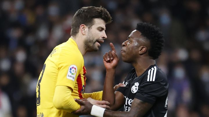 Piqué y Vinicius / EFE