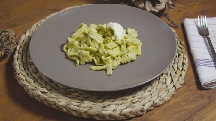 Receta de scialatielli con pesto