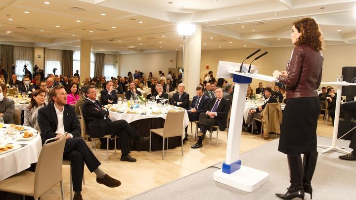 Isabel Díaz Ayuso, en su acto en Vitoria con empresarios / EFE