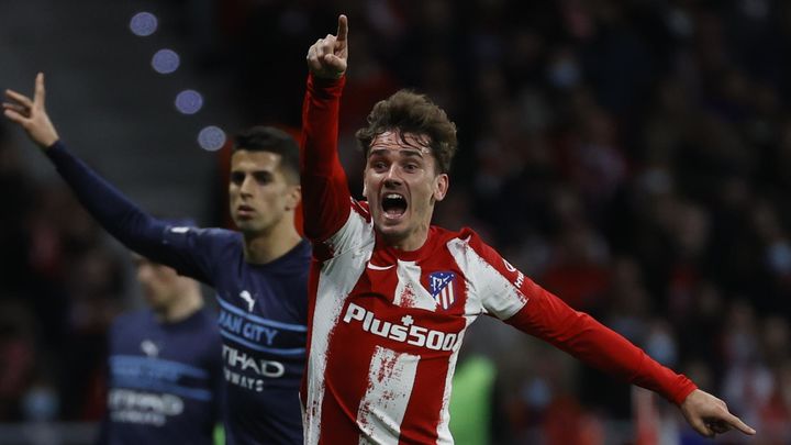 Griezmann ante el Chelsea / EFE