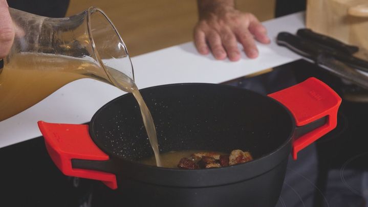 Receta de sopa de pan y ajo