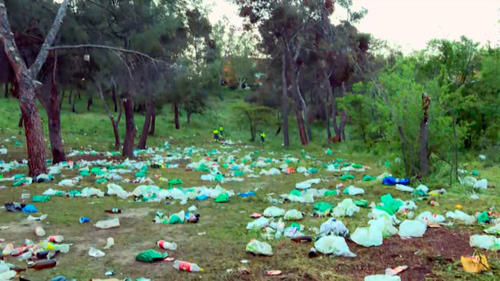 Así ha amanecido la Complutense tras el macrobotellón de San Cemento / Telemadrid.es