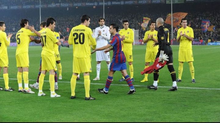 Pasillo dl Villarreal al Barcelona / EFE