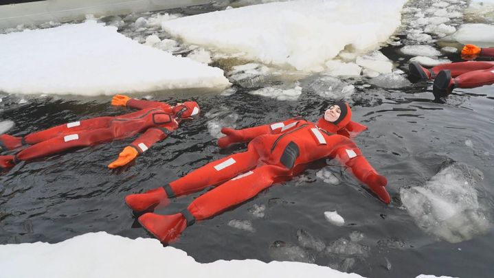 Traje especial para el hielo / Redacción