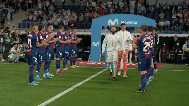 Pasillo del / TWITTER