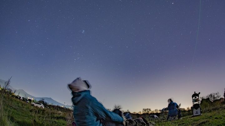Observando el cielo / ASTROAFICIÓN