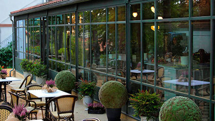 Terraza Le Petite Cuisine / Le Petite Cusine