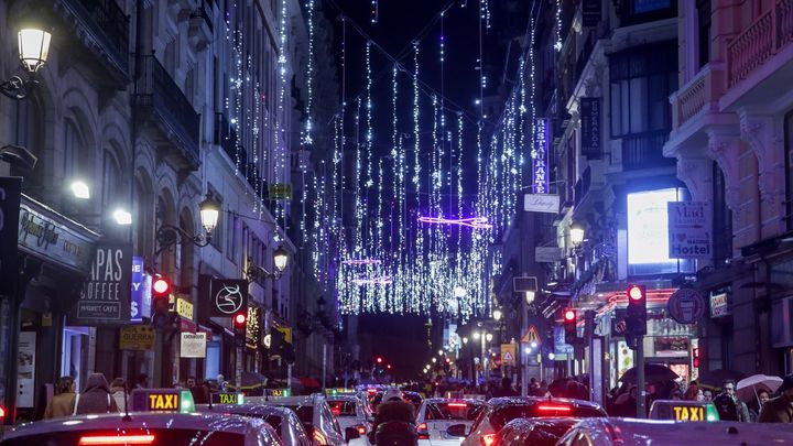 Luces de Navidad en Madrid / EUROPA PRESS