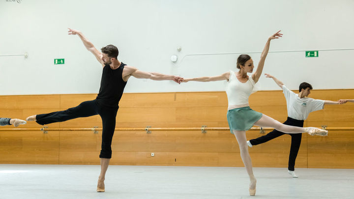 Ensayos de 'Passengers within', de Joaquín de Luz / Alba Muriel